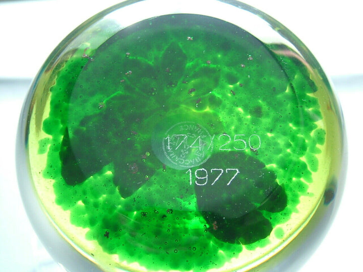 Beautiful Ltd. ed. Baccarat 1977 Water Lillies Paperweight