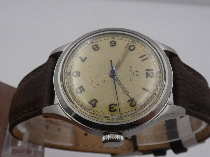 オメガ　WW2 US アーミー　2179/5 1944年　スチール製　手巻き式　Cal30-t2