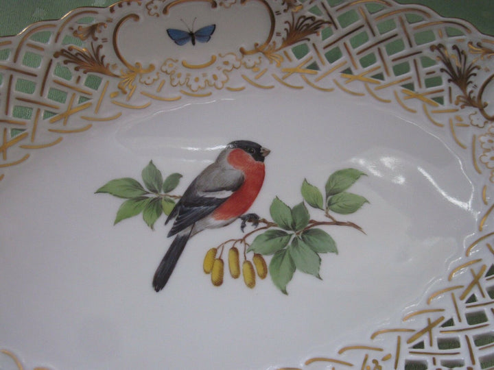Schöne Meissen Korb-Schale mit Vogel-Dekor, Insekten und Gold