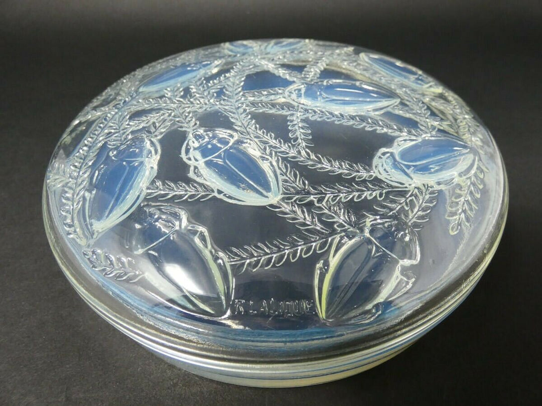 Rene Lalique Opalescent Glass 'Cleones' Box