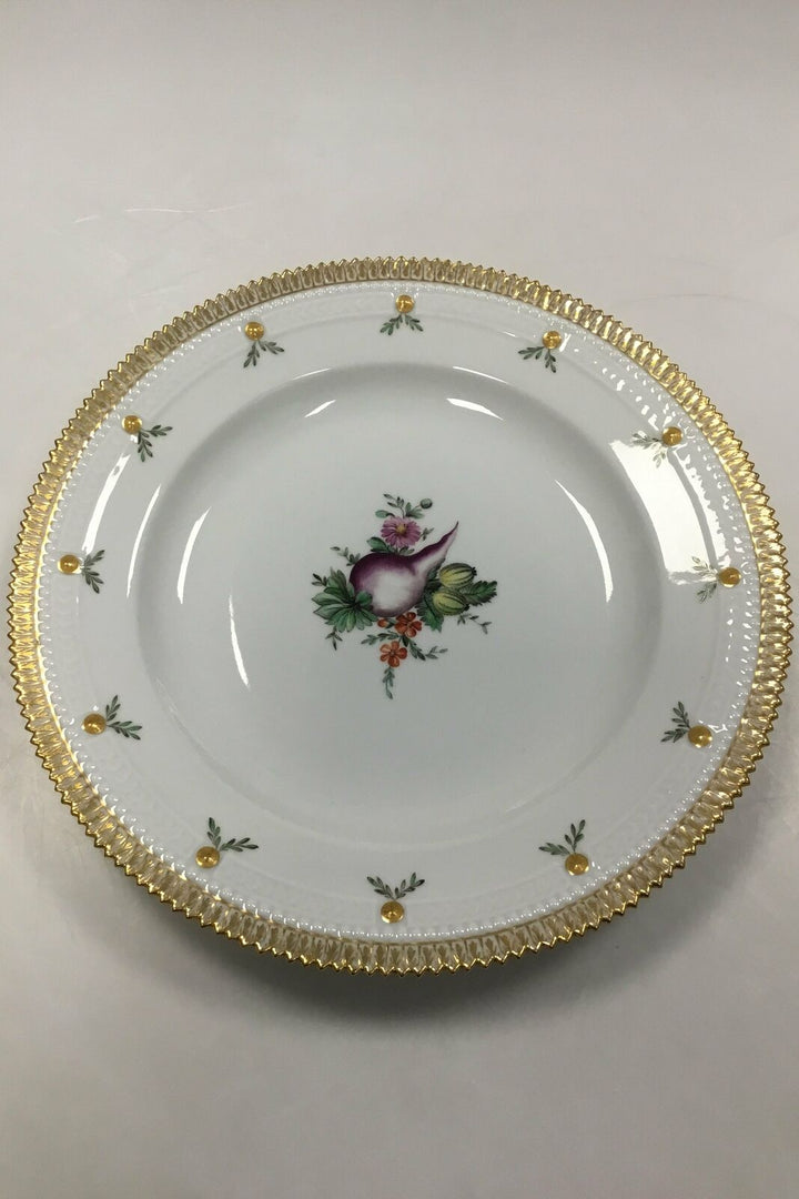 Royal Copenhagen Flora Danica Juliane Marie Dinner Plate No 17/3549