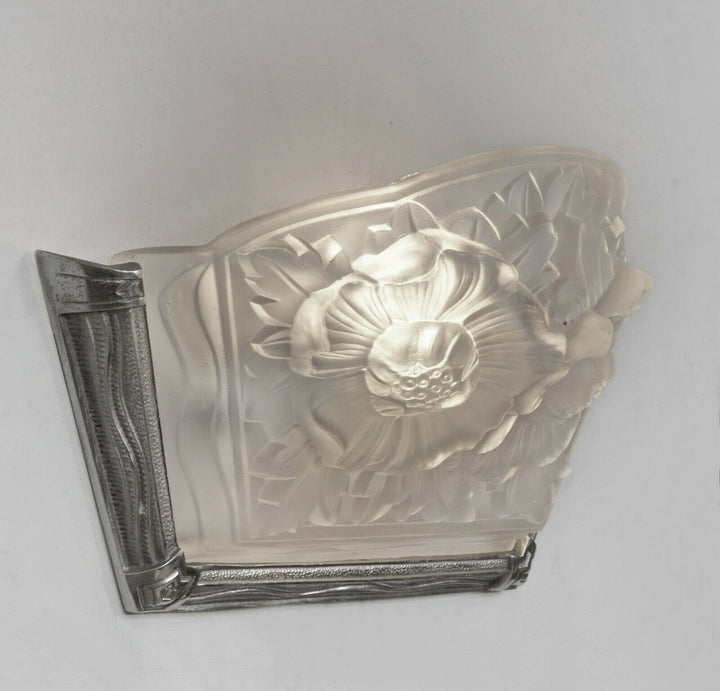Moscovici & Verdun : a pair of French 1930 Art Deco wall sconces France