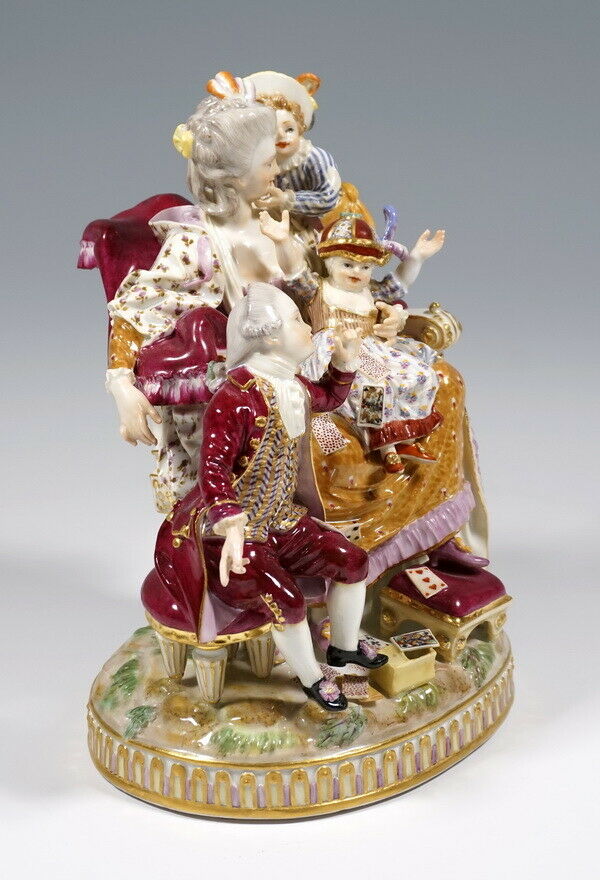 マイセン人形(MEISSEN)「子供たちを愛する母親」