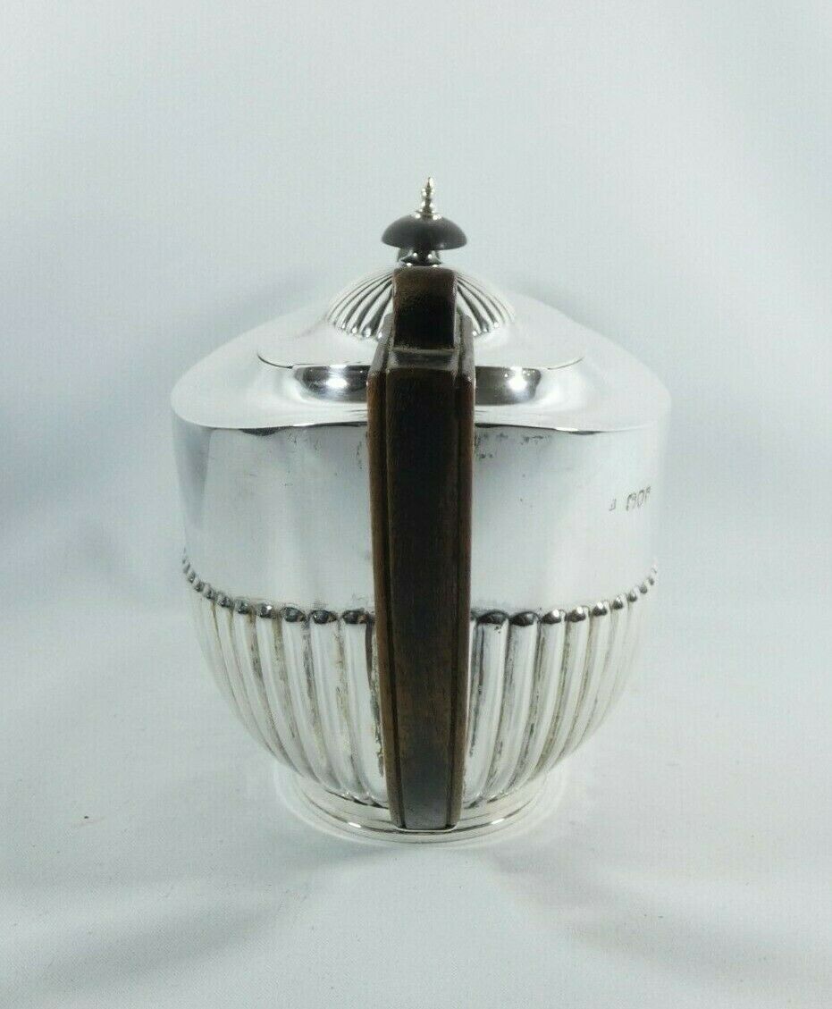 アンティークヴィクトリアン、スターリング・シルバーティーポット