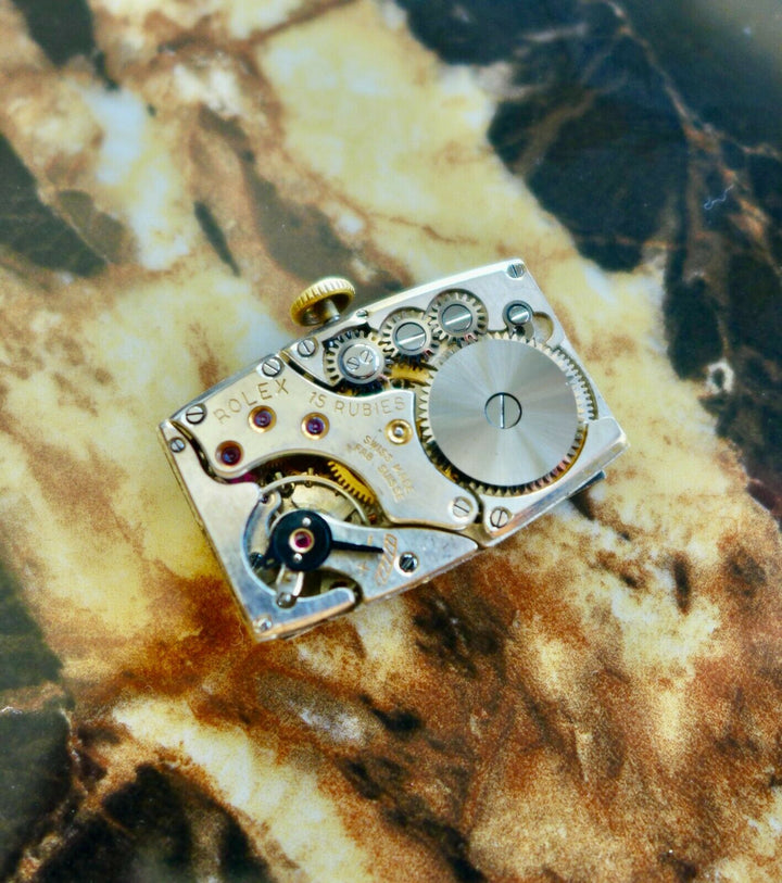 1930年代 ROLEX 9K ローズゴールド レディース腕時計 1930's Rolex Art Nouveau Vintage Ladies Tonneau Watch - 9K Rose