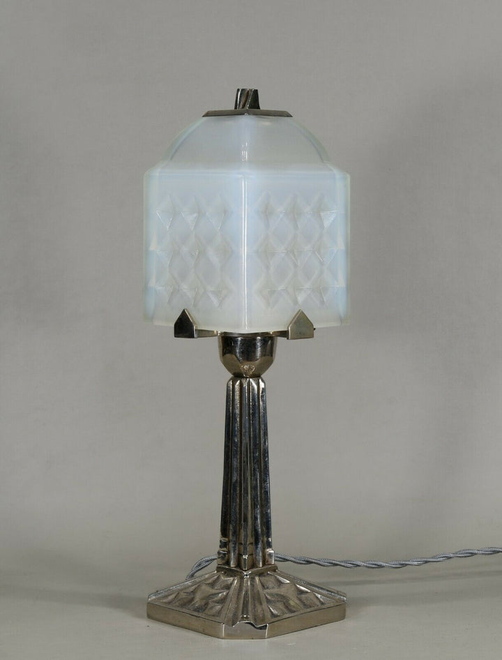 シモネ兄弟　乳白色のアールデコランプ　フランス製　1925年　1930年