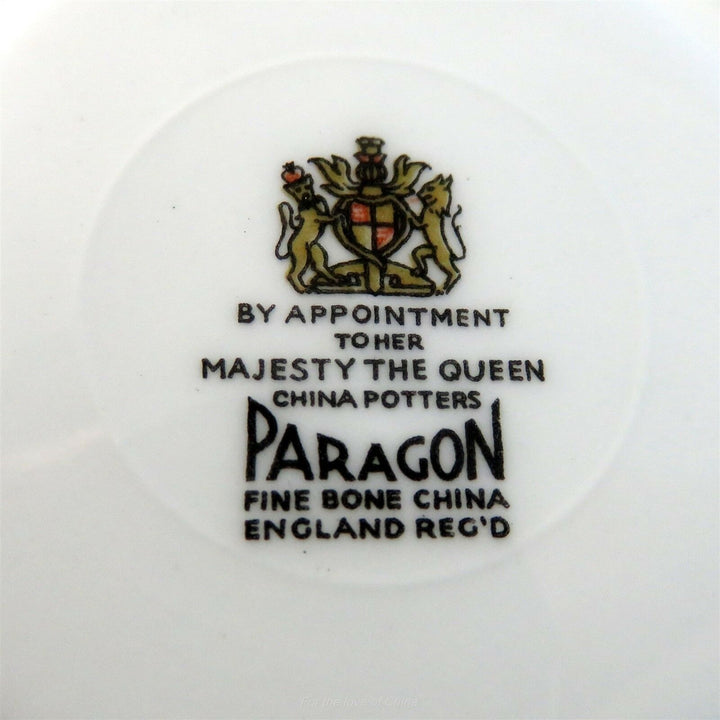 パラゴン　美しいスイートピー＆ブル―フラワーブーケ　カップ&ソーサー