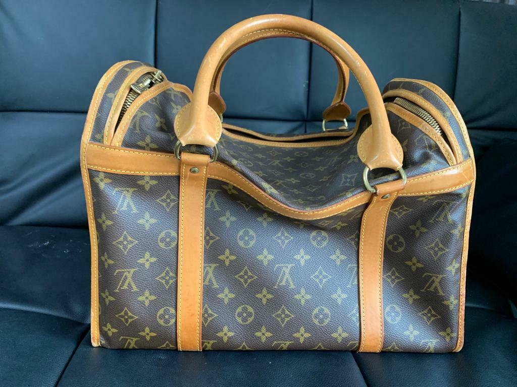 AUTH LOUIS VUITTON MONOGRAM SAC Chien ４0 Dog Pet Carrier Bag Purse Travel LV23