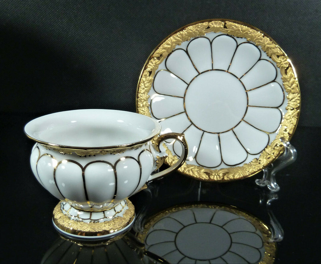 Meissen X Form 2 tlg. Mokkagedeck Tasse und Untere - Nr.2