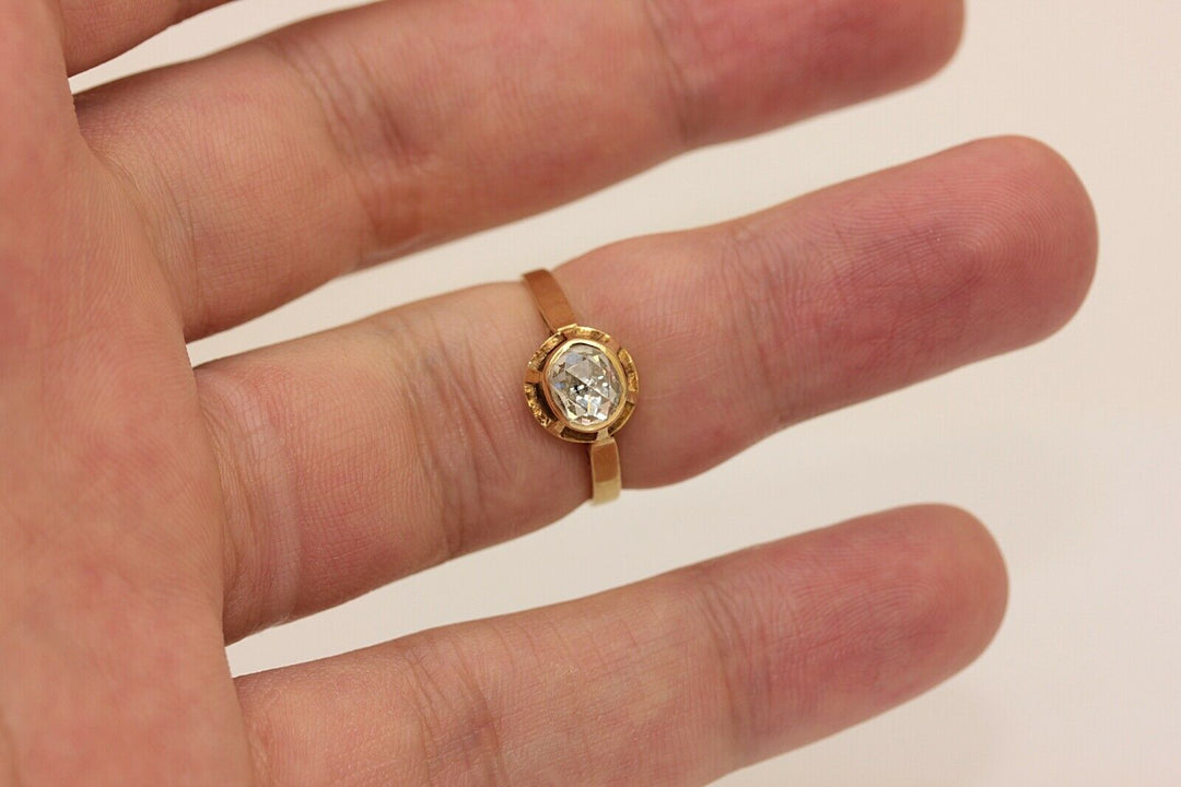 オールド オリジナル 18K ダイヤモンドとローズカットダイヤモンドのソリテールリング