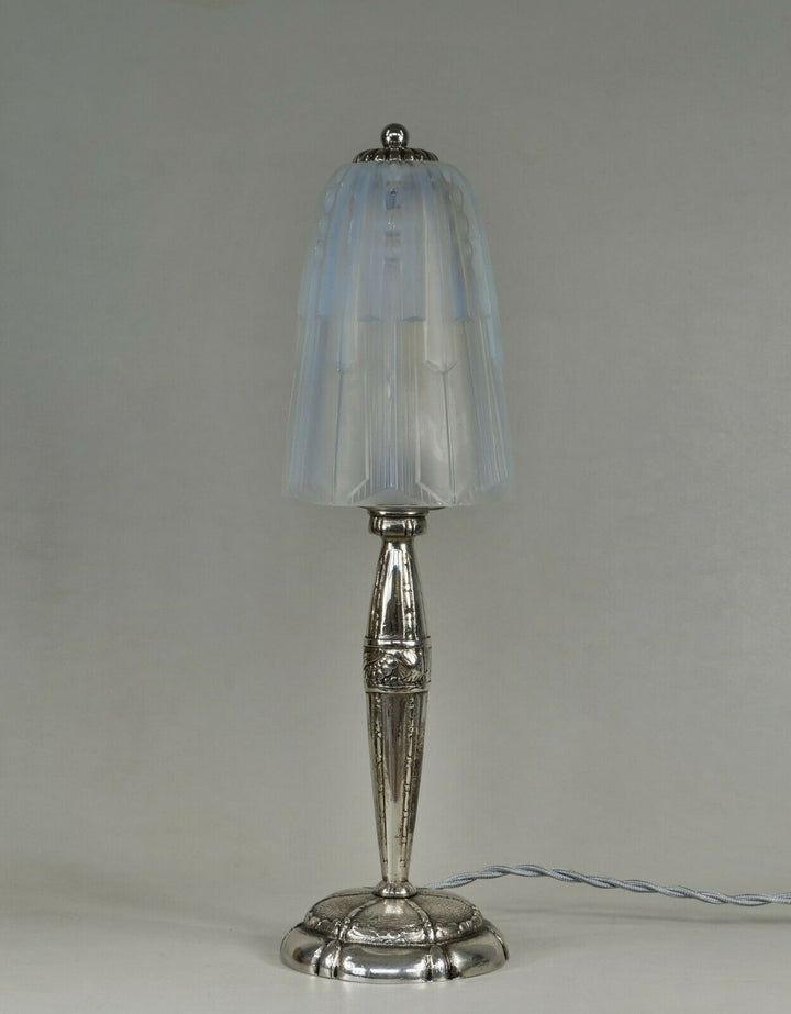 GEORGES LELEU opalescent FRENCH 1930 ART DECO TABLE LAMP .... Hanots Verlys 1925