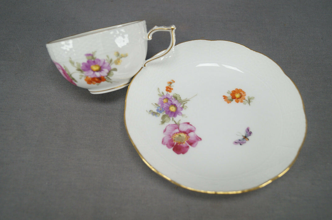 KPM Berlin Hand Painted Dresden Floral Butterfly & Gold Tea Cup & Saucer B