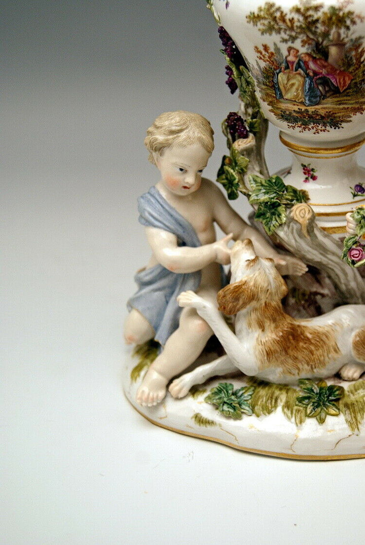 邁森 MEISSEN マイセン FIGUR GRUPPE DECKELVASE URNENFORM 2 PUTTEN MNR: 1009 UM 1830