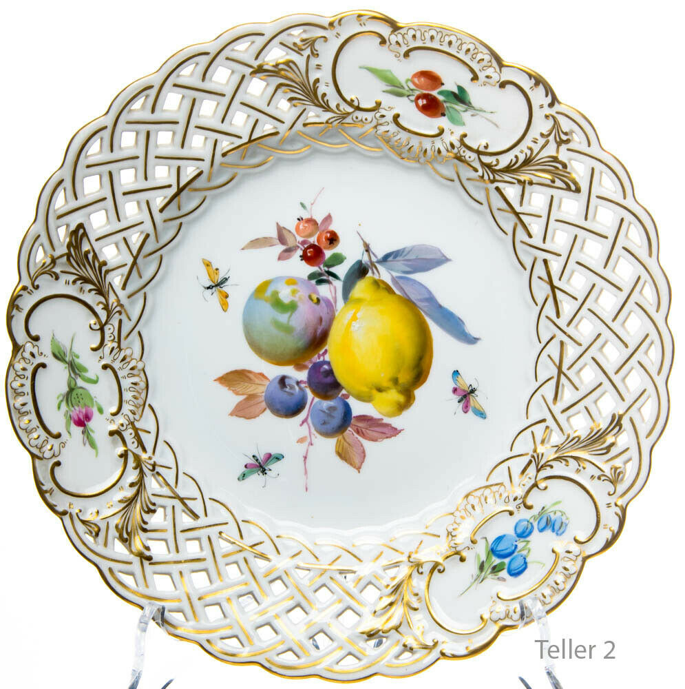 Durchbruchteller Obstteller Fruchtmalerei mit Blumen & Insekten Meissen 1. Wahl