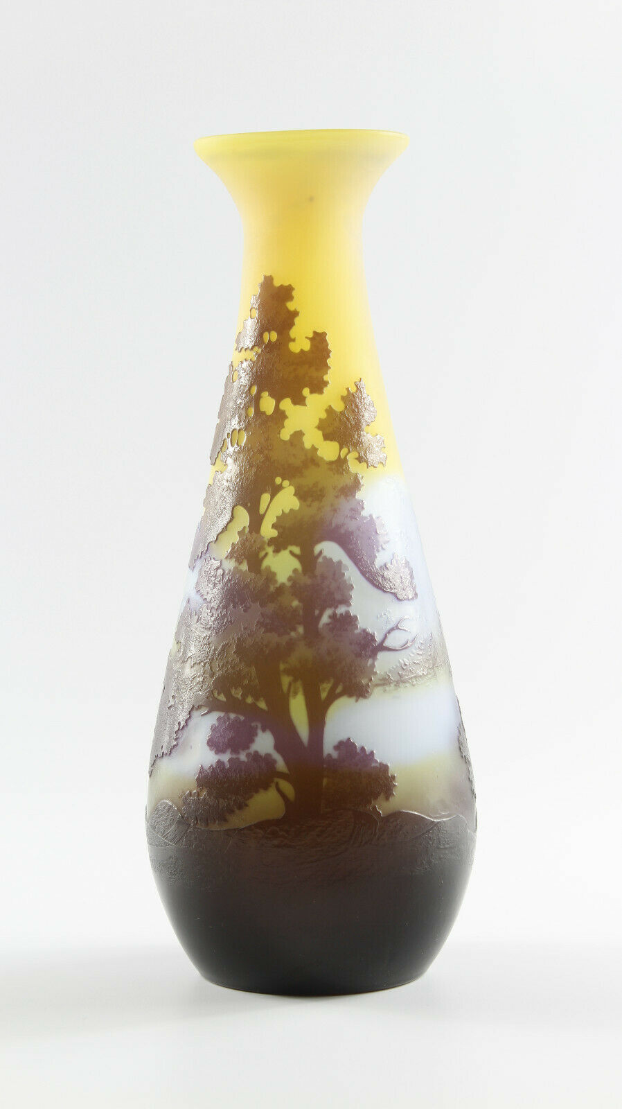 エミールガレ　風景が描かれた幻想的な花瓶