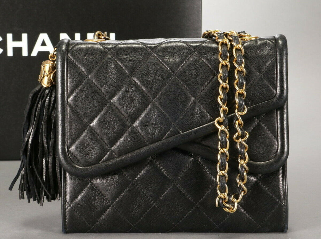 AUTH CHANEL BLACK CLASSIC LAMBSKIN SHOULDER BAG