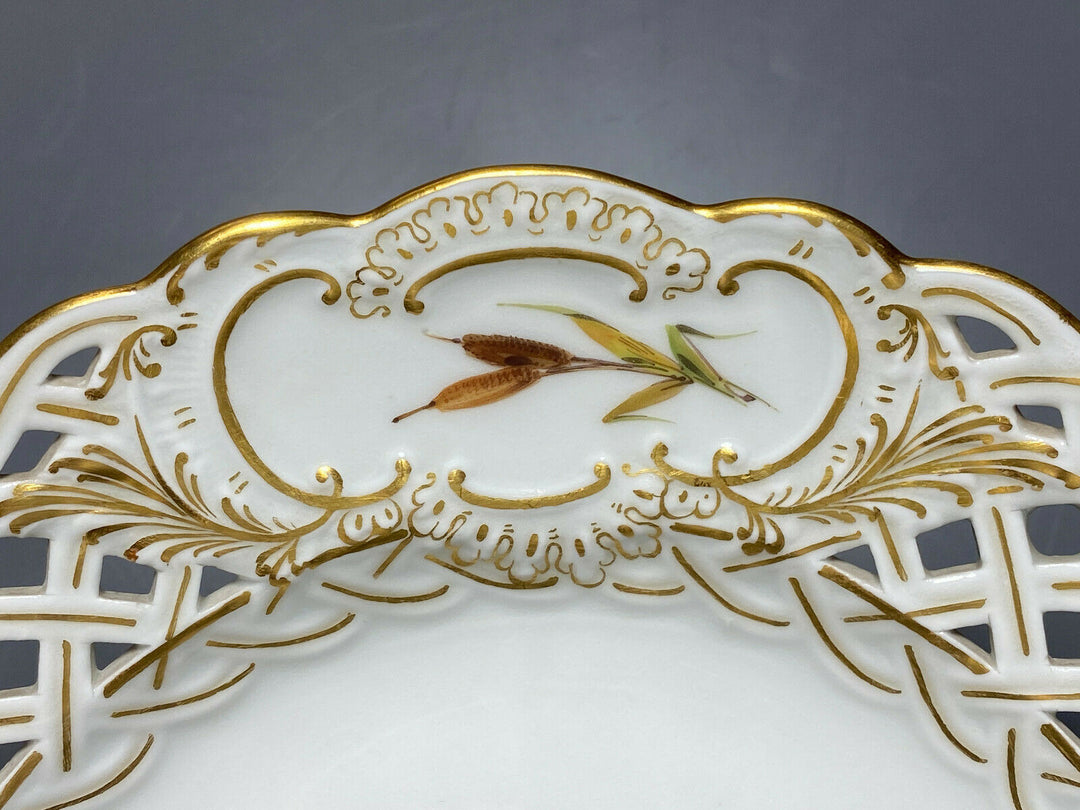 SCHÖNER MEISSEN DURCHBRUCHTELLER TELLER VOGEL AUF AST BEEREN INSEKT D:20,8cm