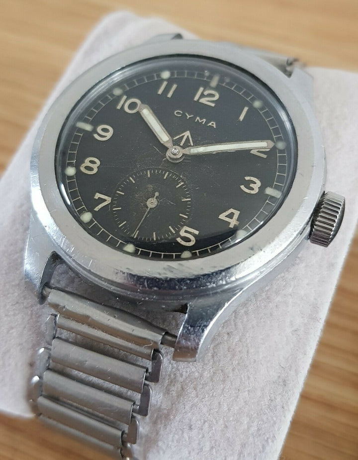 オーバーホール済み　WW2 シーマ　WWWミリタリー　Ref234 ステンレススチール製 “ダーティ・ダース” 腕時計