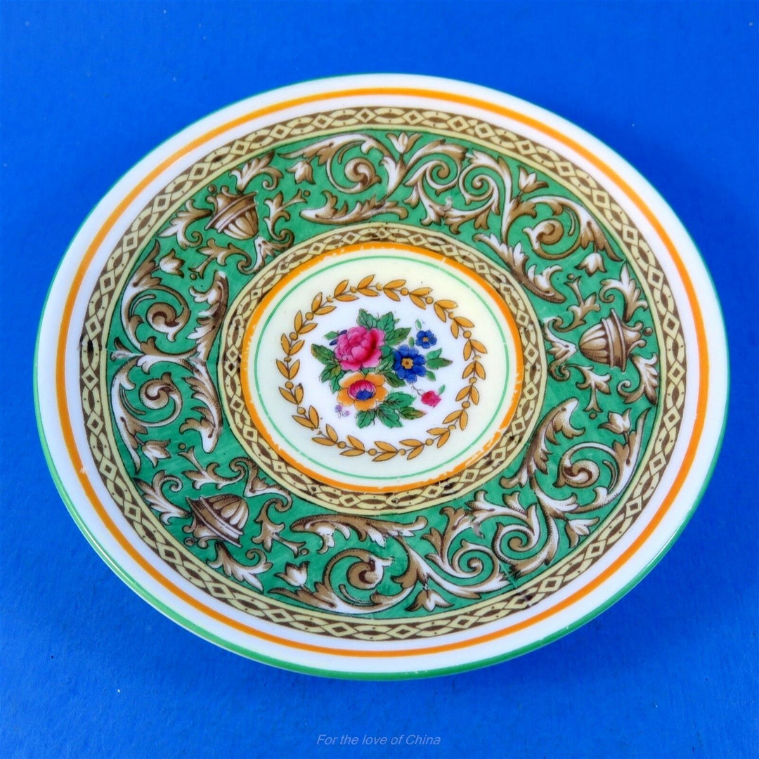 パラゴン　手描きのグリーン・コリンチアンのデミタスカップ&ソーサー