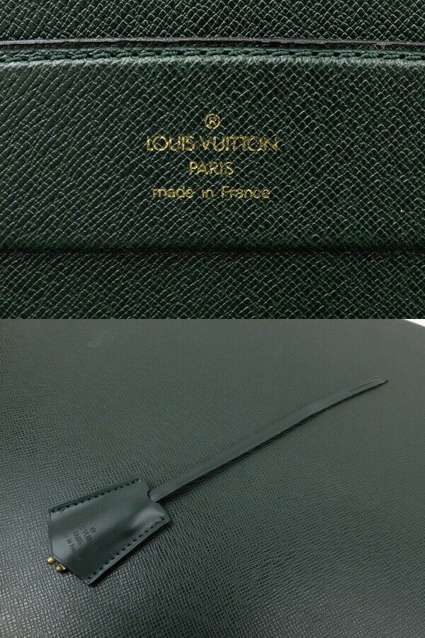 AUTH LOUIS VUITTON Taiga green HARD BRIEFCASE PRESIDENT TRUNK BAG