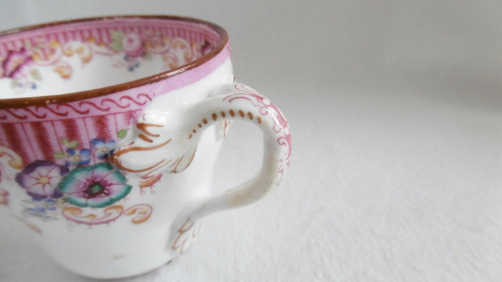Tasse et sous-tasse Minton SARREGUEMINES du XIXe à décor foral