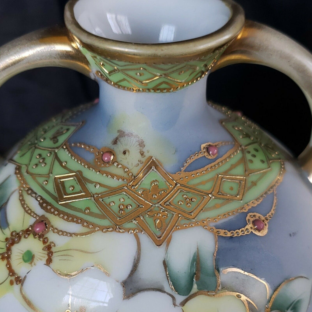 ANTIQUE NIPPON MORIMURA HAND PAINTED GOLD BEADED VASE W/HANDLES & FLORAL MOTIF