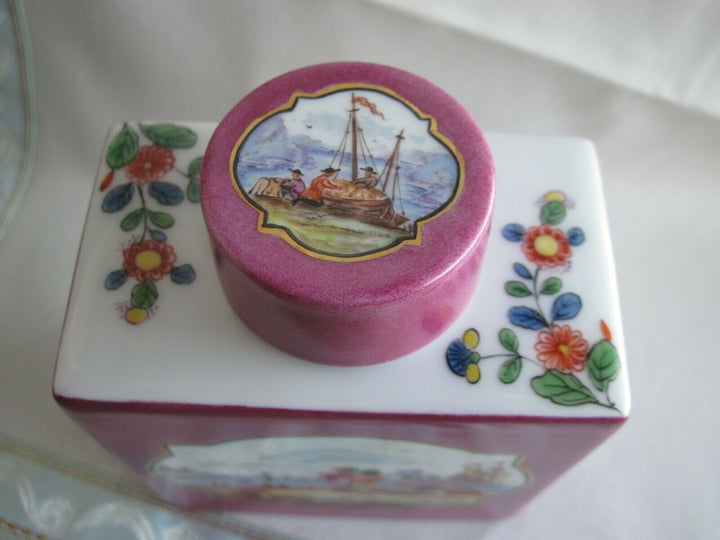 Schöne Meissen Teedose mit vielen Indischen Blumen und Handels-Szenen