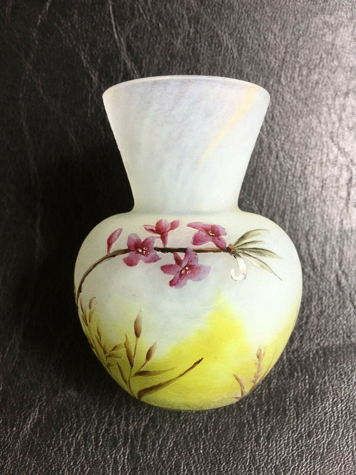 ドーム兄弟（ドームナンシー）沈丁花のコロン型花瓶