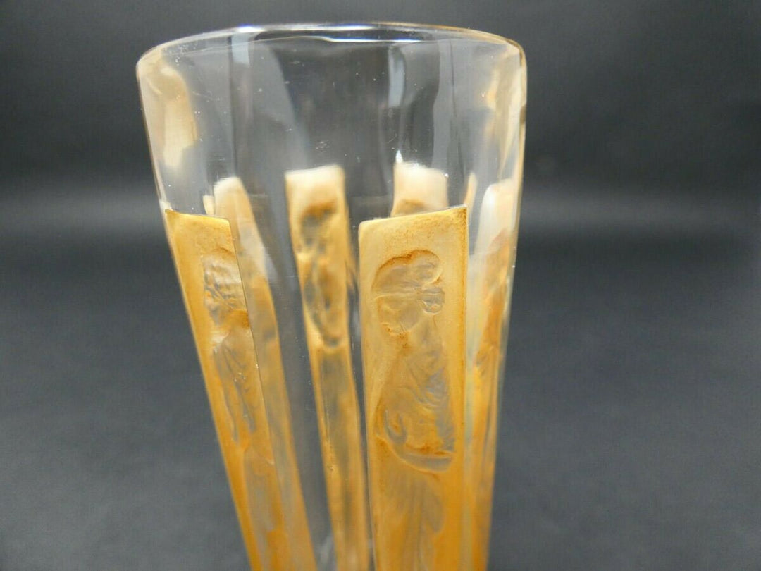 Rene Lalique Glass 'Six figurine' Shot Glass