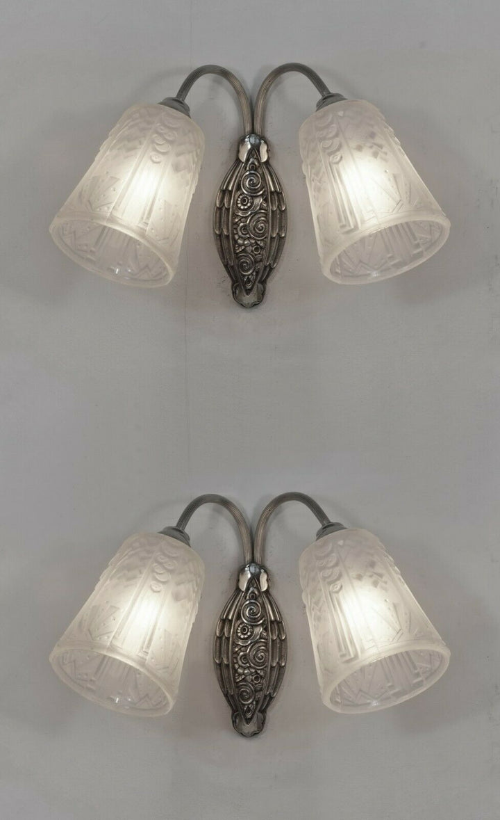 MOUYNET & MULLER : PAIR OF 1930 FRENCH ART DECO WALL SCONCES . lamp 1925 France