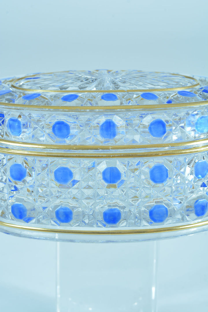 Boite en cristal de Baccarat Diamants Pierreries doublé bleu & filets or rare