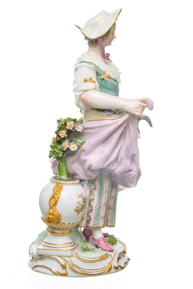 マイセン　フィギュリン　鎌を持った庭師の少女　アシエ