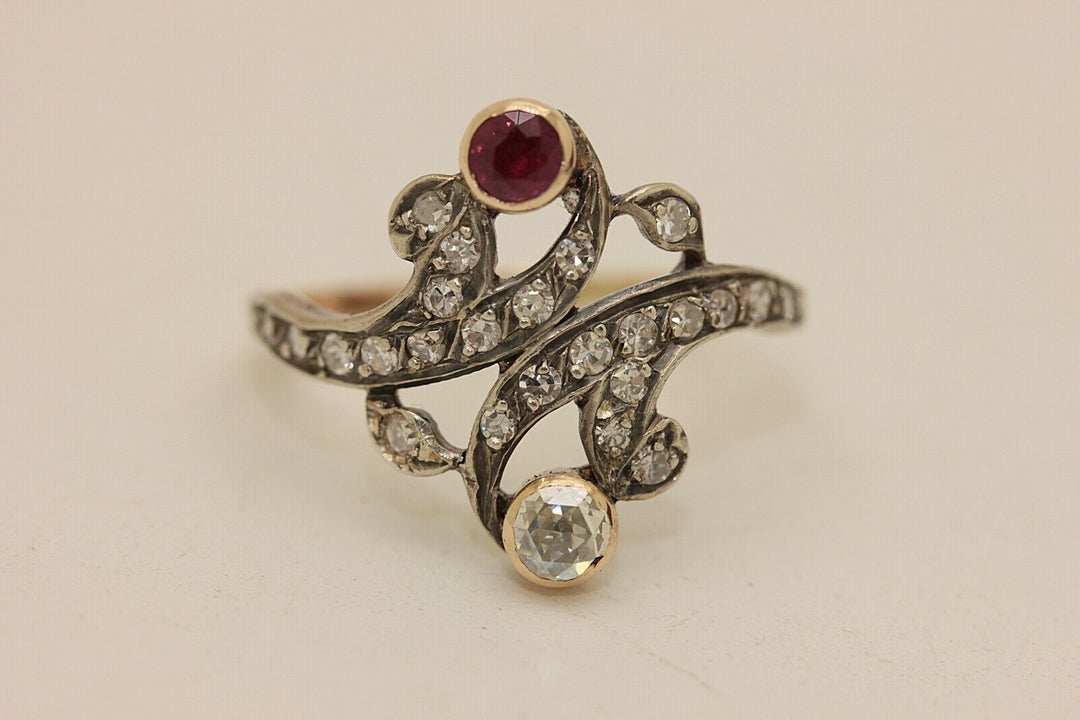 アンティーク オリジナル 14K ナチュラルダイヤモンドとルビーのリング