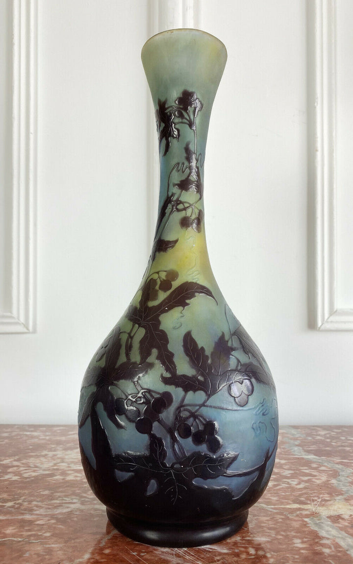 ÉMILE GALLÉ : VASE D'ÉPOQUE ART NOUVEAU EN PATE DE VERRE DE 35cm DE HAUTEUR
