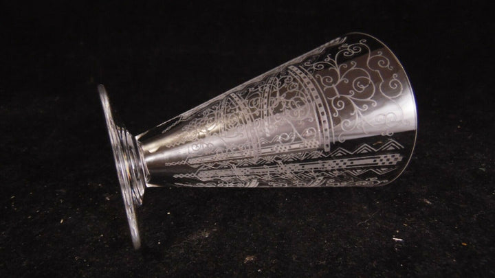 Service de 6 verres à vin en cristal de Baccarat modèle Lido, hauteur 10/10.2 cm