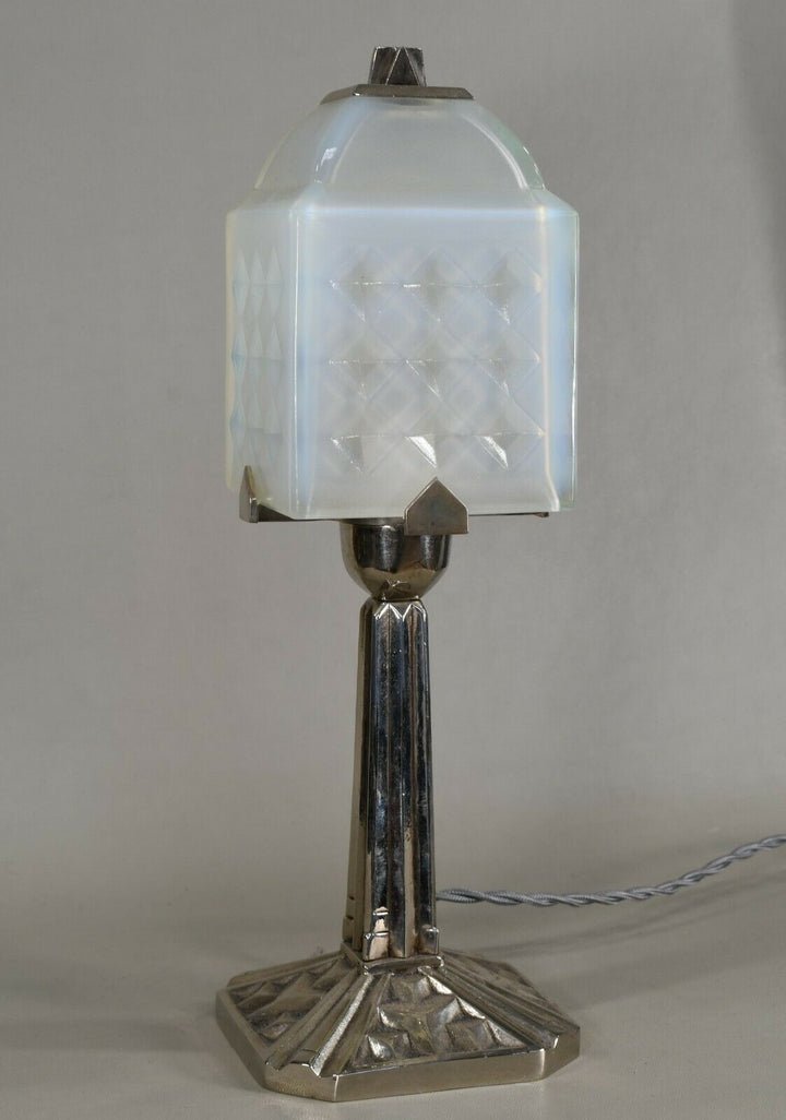 シモネ兄弟　乳白色のアールデコランプ　フランス製　1925年　1930年