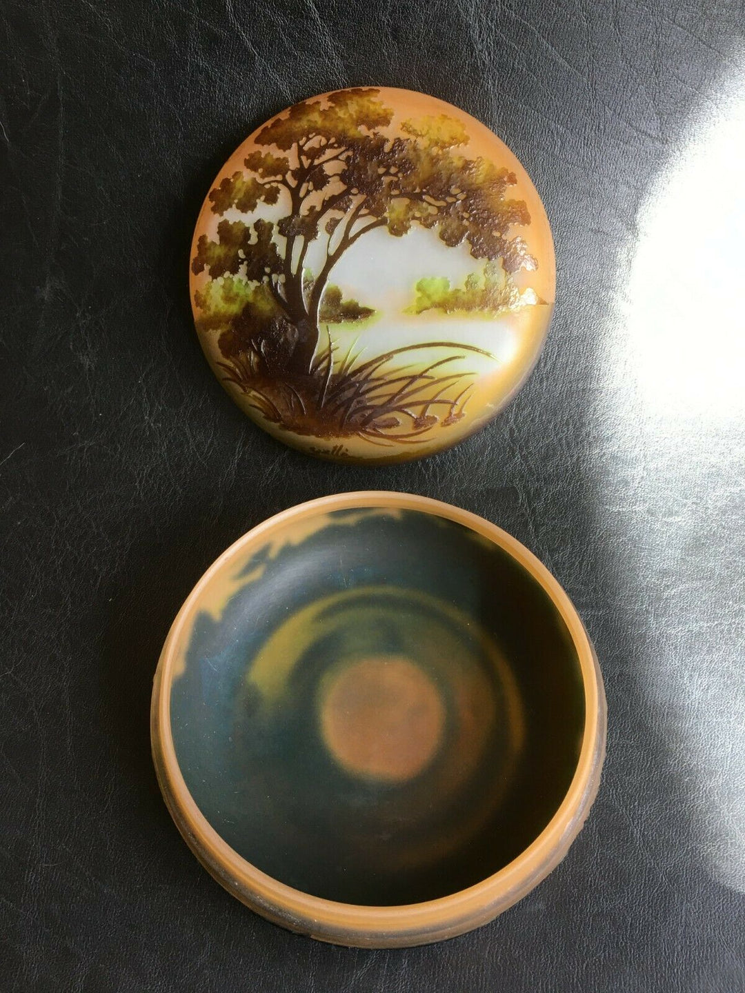 エミールガレ　湖水風景が描かれた小物入れ（ボンボニエール）