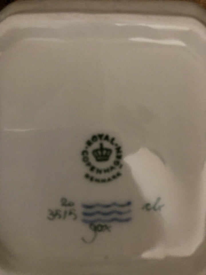 ロイヤルコペンハーゲン　フローラダニカ　カスタードカップ Sedum Rupestre Oed