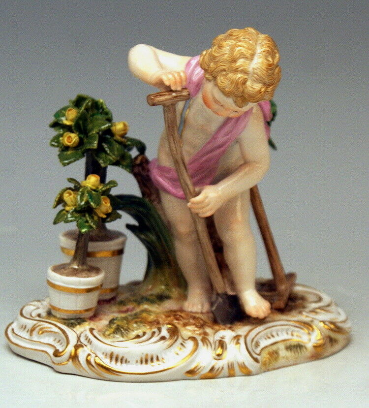 MEISSEN FIGUR VIER ELEMENTE DIE ERDE 4 ELEMENTS KÄNDLER EARTH NR: C100 UM 1870