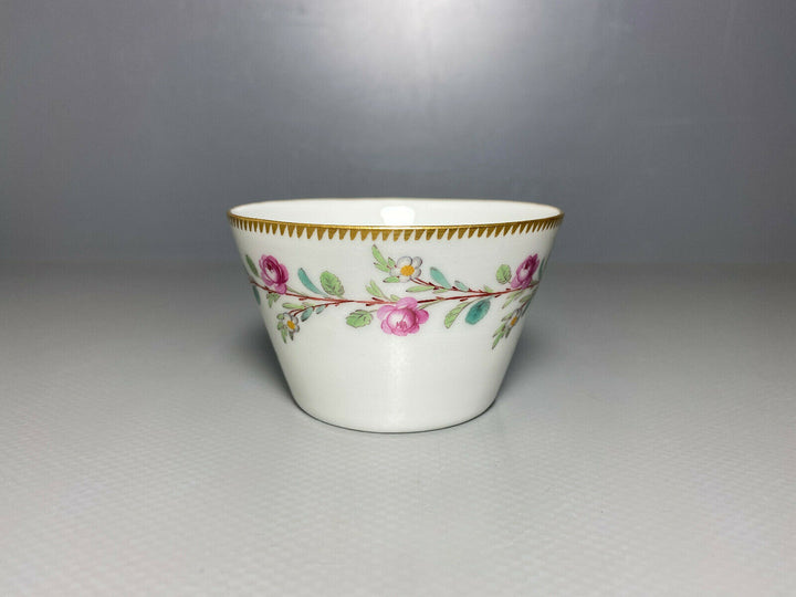 KPM BERLIN GEDECK TASSE UT BLUMEN ROSEN GOLD FLEURS EN TERRASSE? 1.WAHL UM 1780
