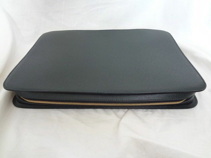 AUTH PRE-OWNED LOUIS VUITTON TAIGA PORTE-DOCUMENT