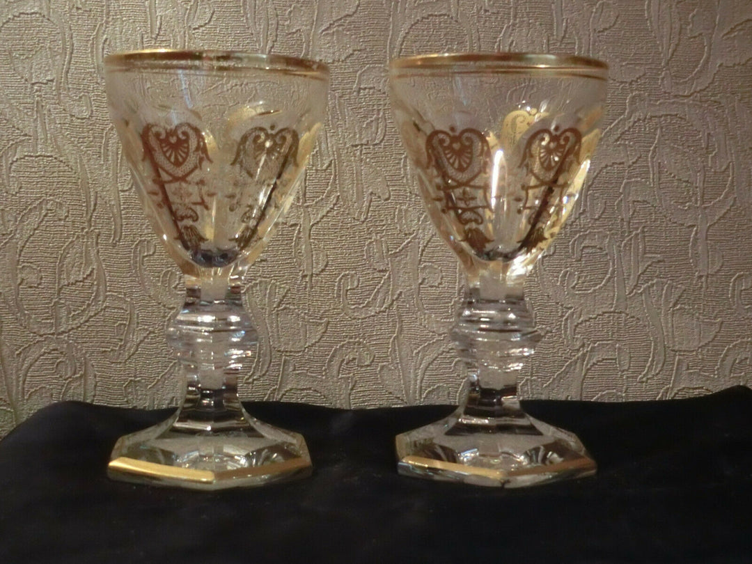 2 Stck. Baccarat / France Likörgläser Form Harcourt - Dekor Empire gold
