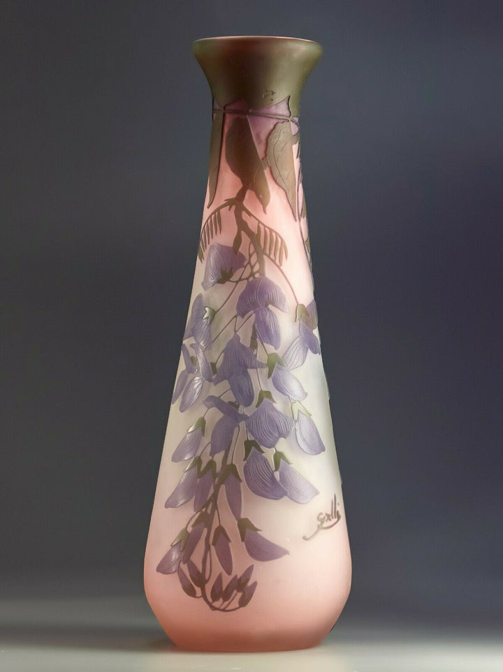 エミールガレ　藤の花の幻想的な花瓶