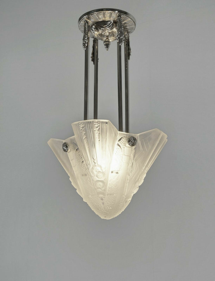 PETITOT & MULLER : FRENCH 1930 ART DECO PENDANT CHANDELIER . lamp ceiling light