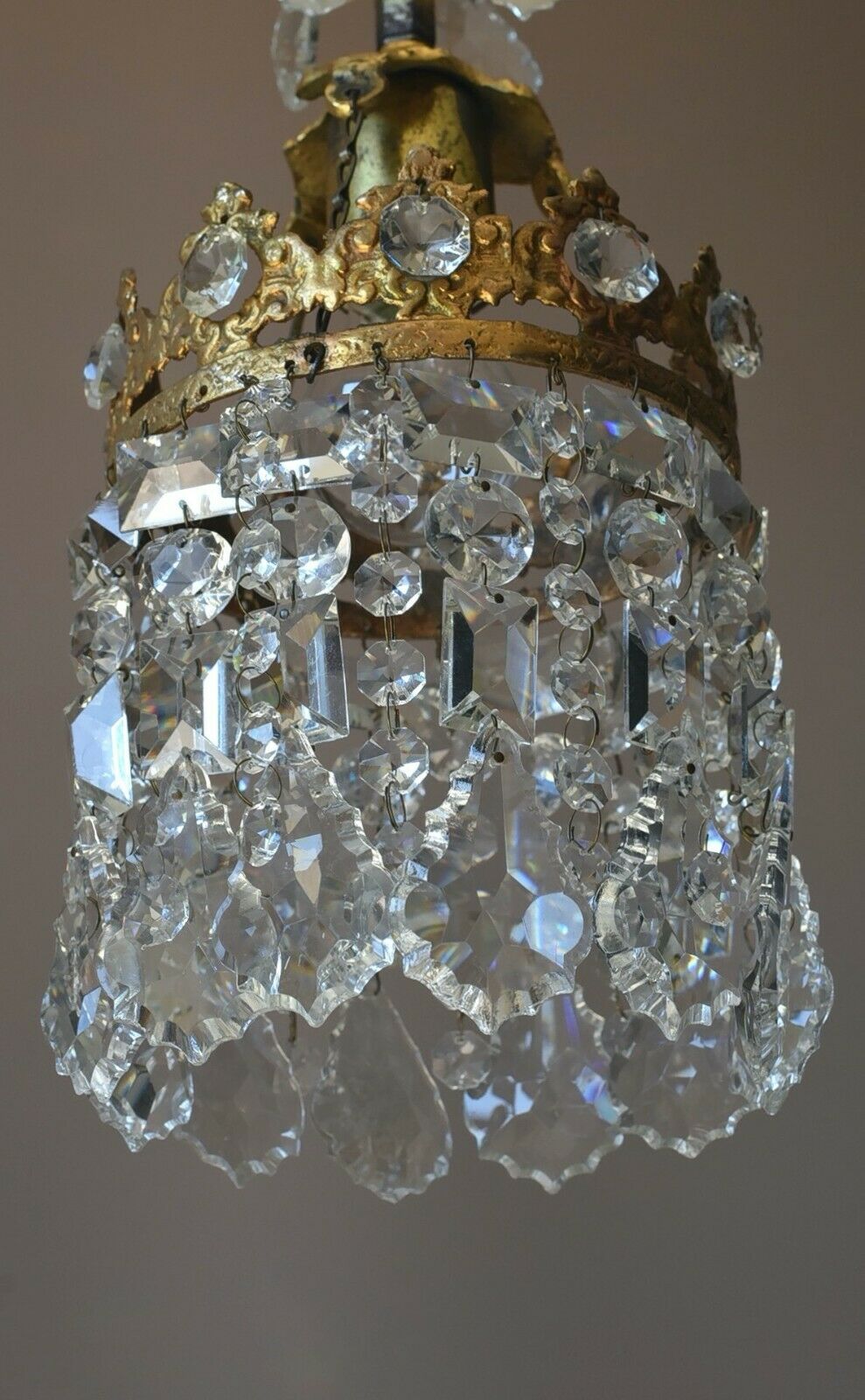 Shabby Chic Vintage Crystal Chandelier in Antique French Style, Home Lighting