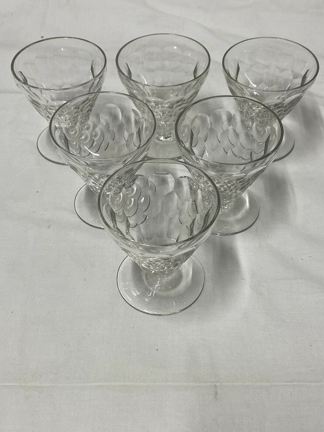 BACCARAT 6 VERRES À VIN BLANC CRISTAL DÉCOR ÉCAILLE MODÈLE CHAUNY LOT 2.