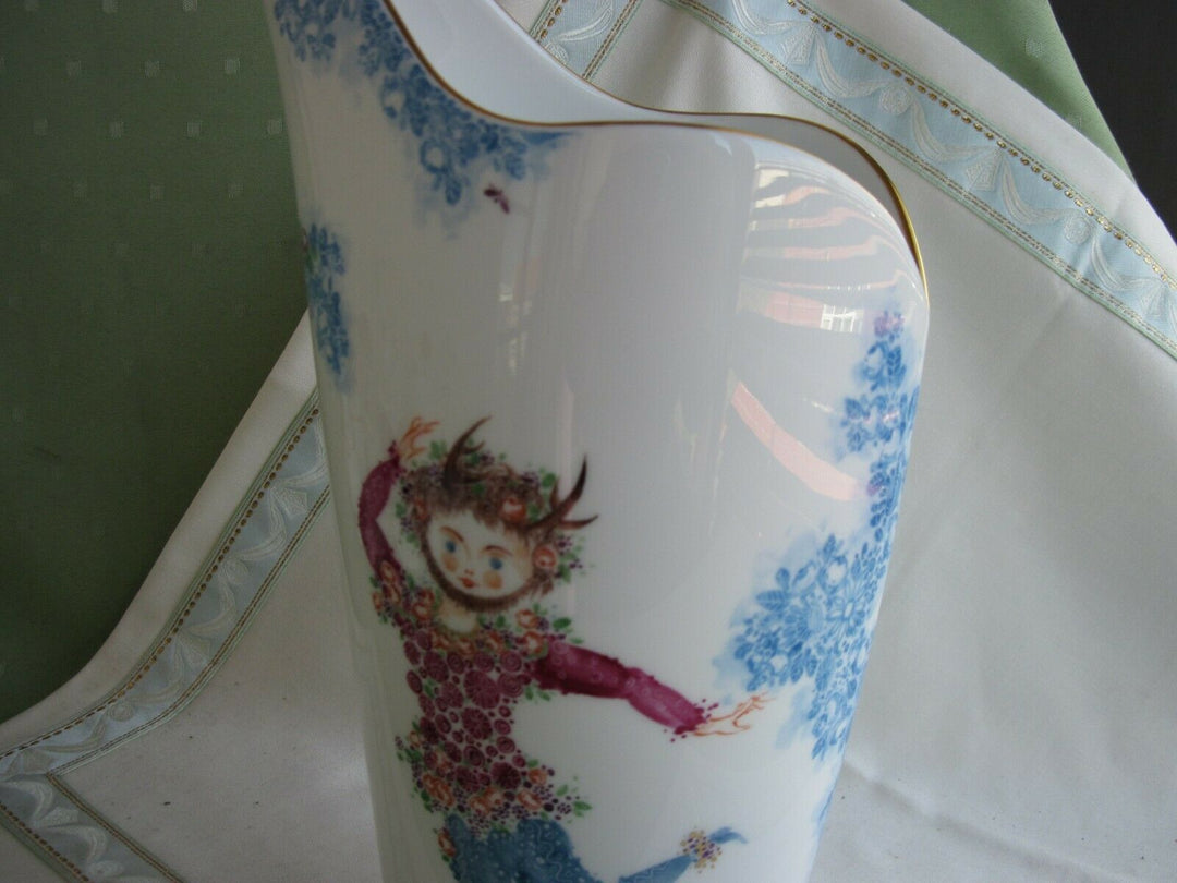 Wunderschöne große Meissen Vase in Dekor Sommernachtstraum / Blütenreigen