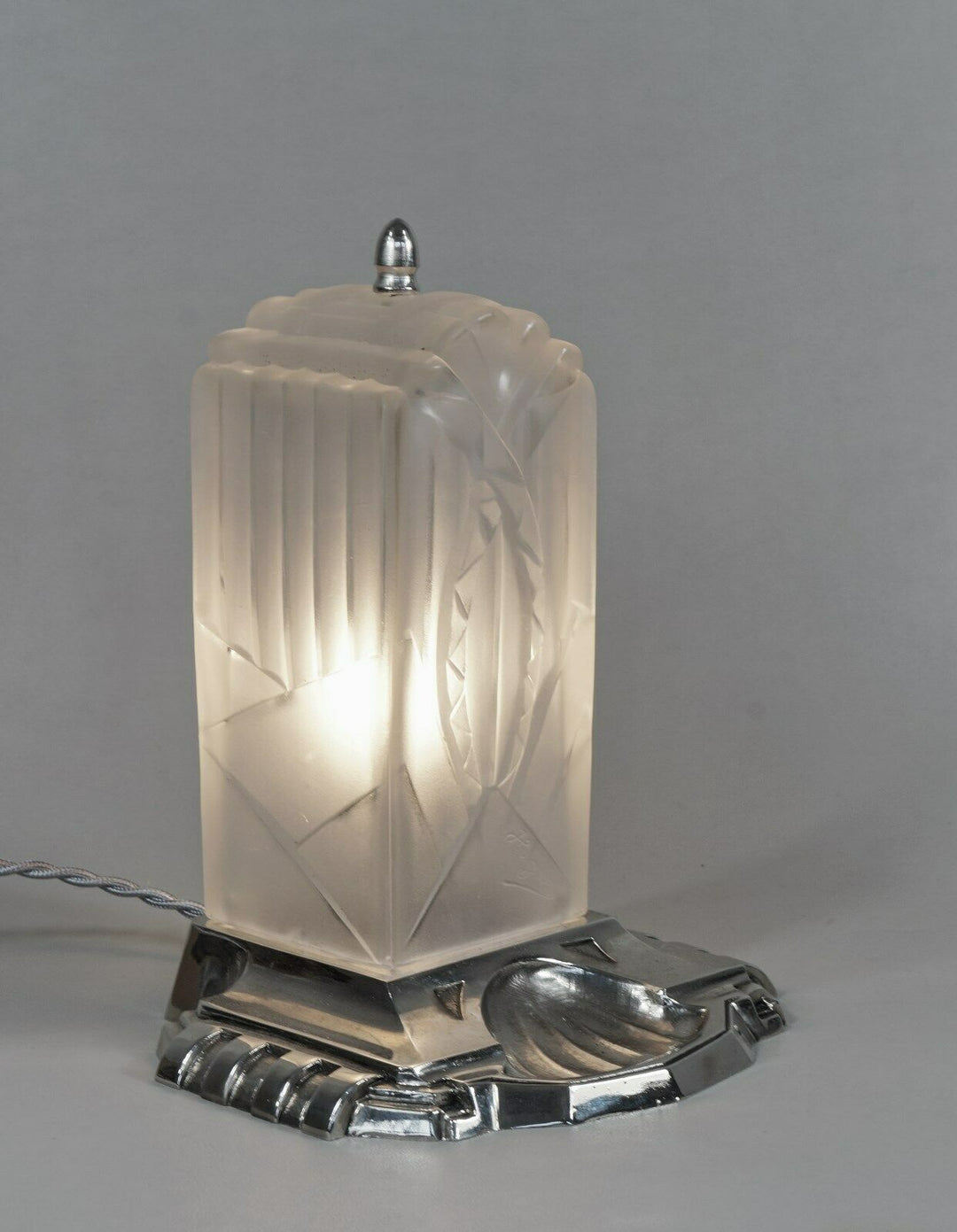 LÉON HUGUE : FRENCH 1930 ART DECO LAMP ......... degué daum era France veilleuse