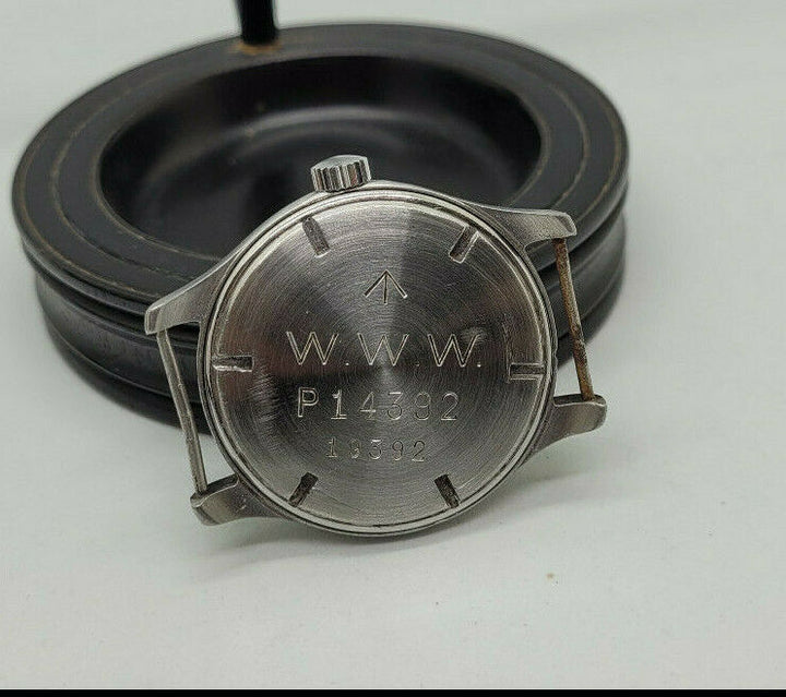 1940年代 WW2 シーマ ミリタリー ダーティ・ダース　ブラックダイヤル メンズ 腕時計 P14392 19392