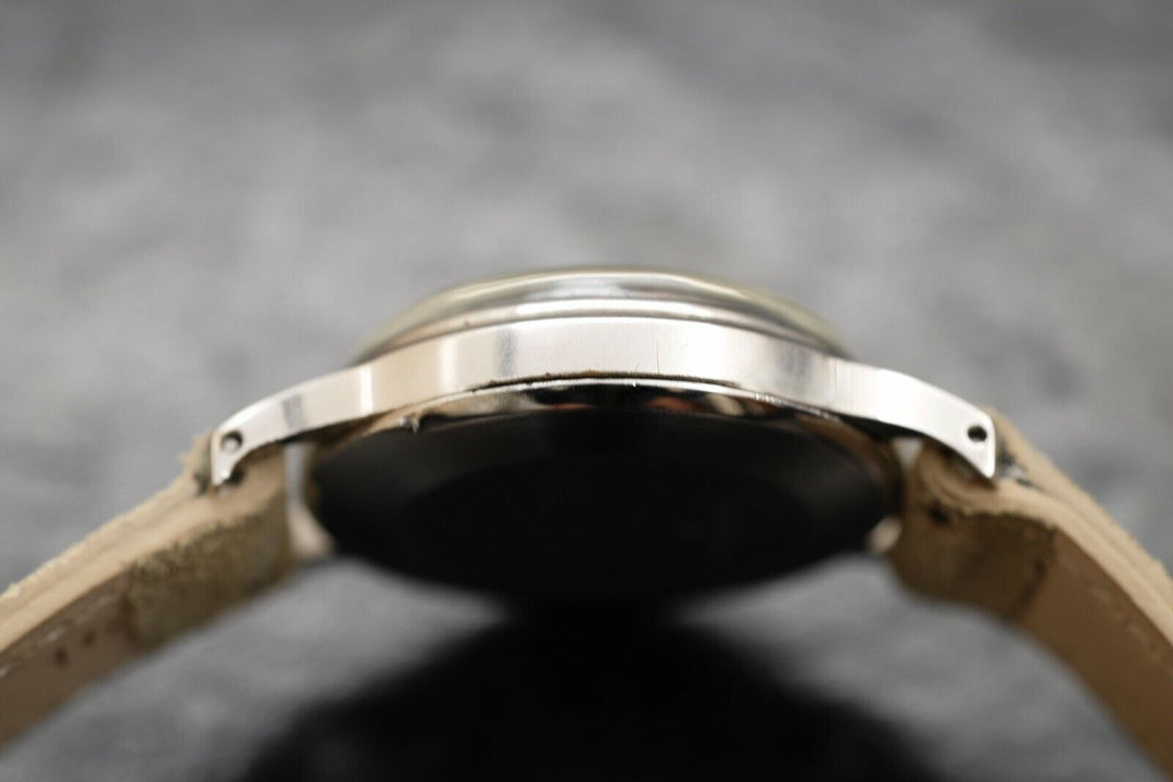 ジャガールクルト　ヴィンテージ ミリタリーウォッチ センターセコンドcal.p478